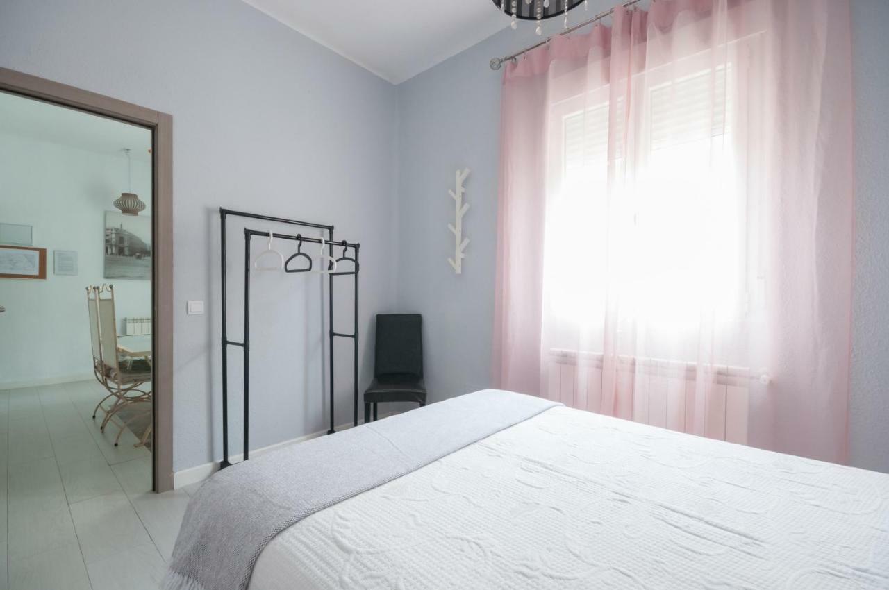 Apartamento 6 Mirasierras Madrid Exterior photo
